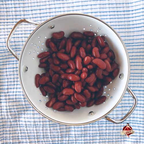 strainer with kidney beans