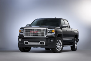 2014 GMC Sierra Denali Crew Cab Front Three Quarter in Iridium M