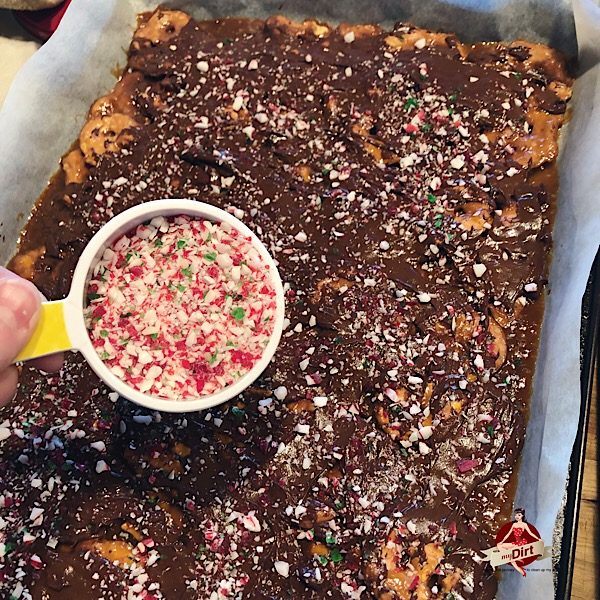 4 ingredient christmas crack